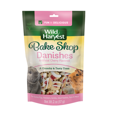 Wild Harvest Bakeshop Danishes Small Animal Treat Cherry 2 oz 026851992561
